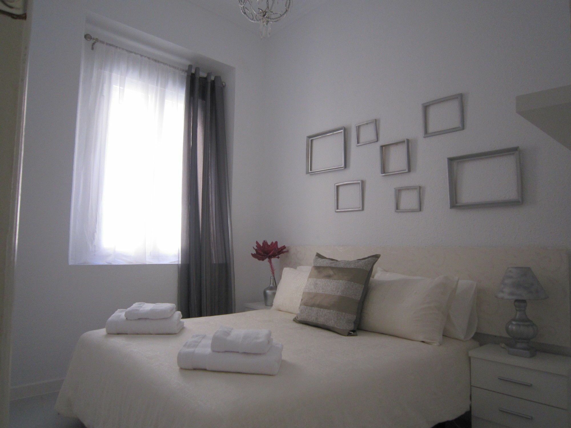 Bromham Apartment 塞维利亚 外观 照片