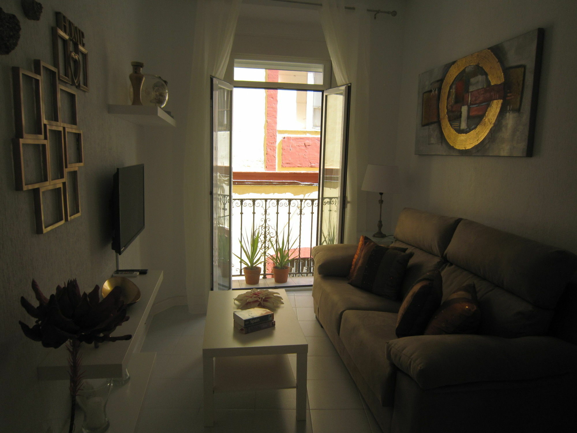 Bromham Apartment 塞维利亚 外观 照片