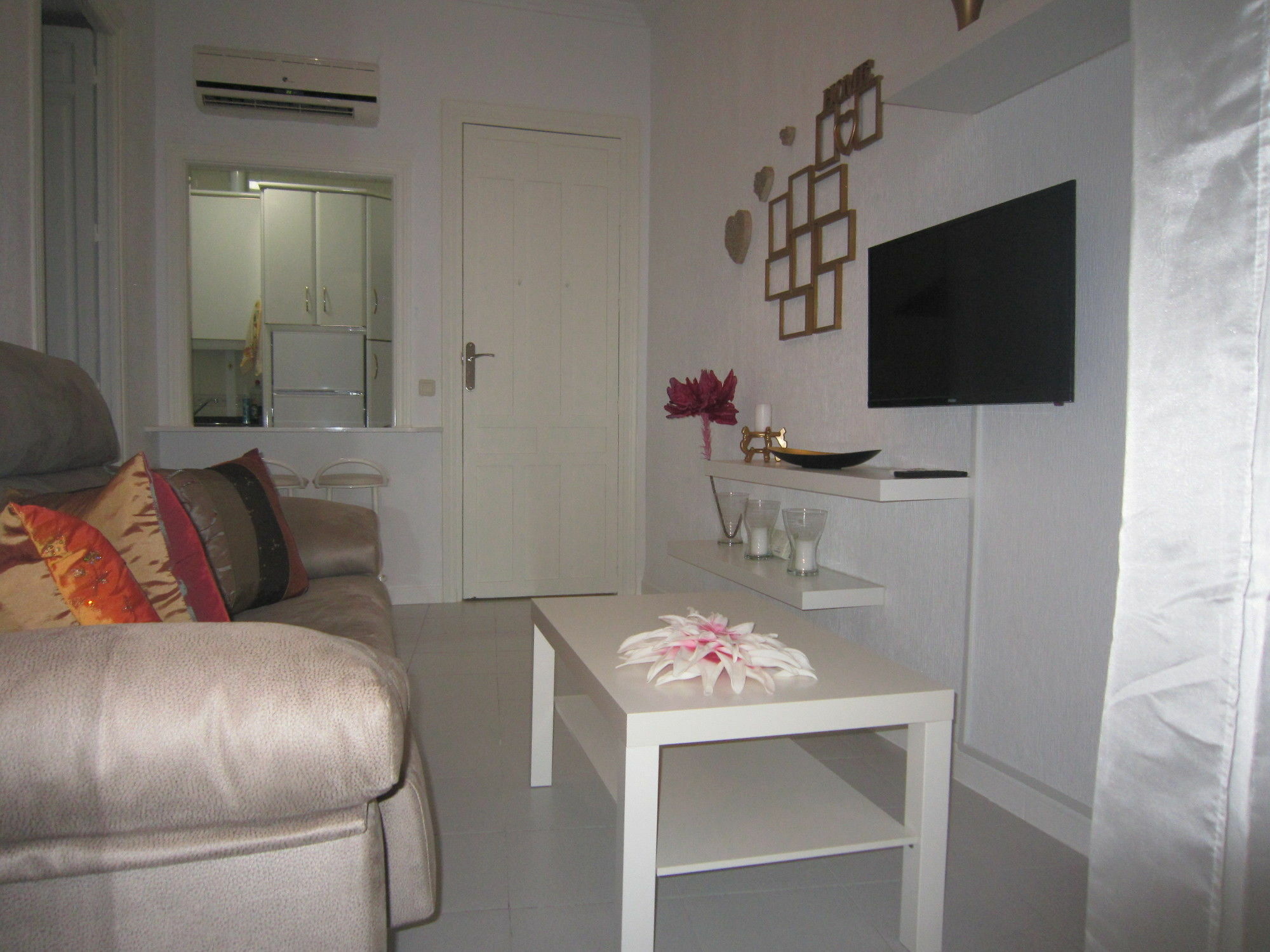 Bromham Apartment 塞维利亚 外观 照片